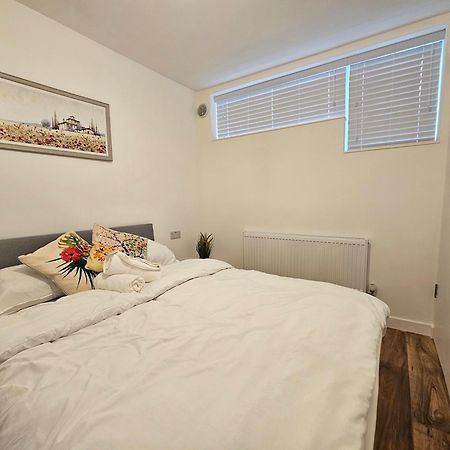 London E1 Apartment Экстерьер фото